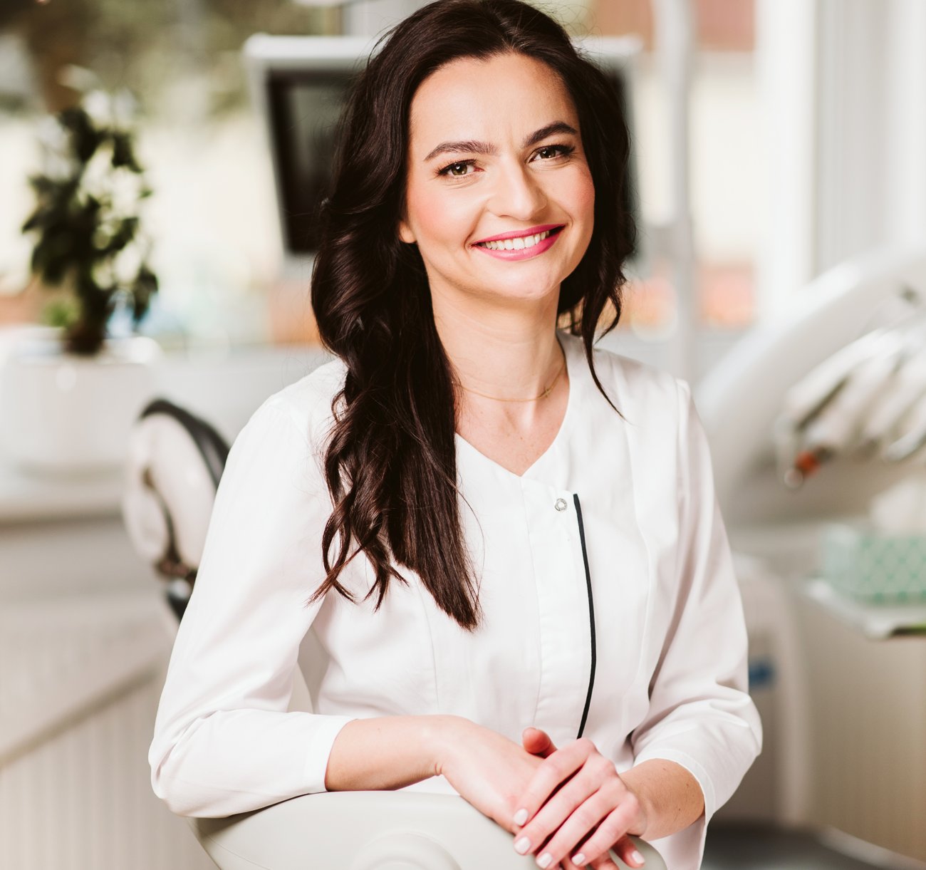 lek. dent. Magdalena Żukowska w gabinecie Warsaw Dental Academy
